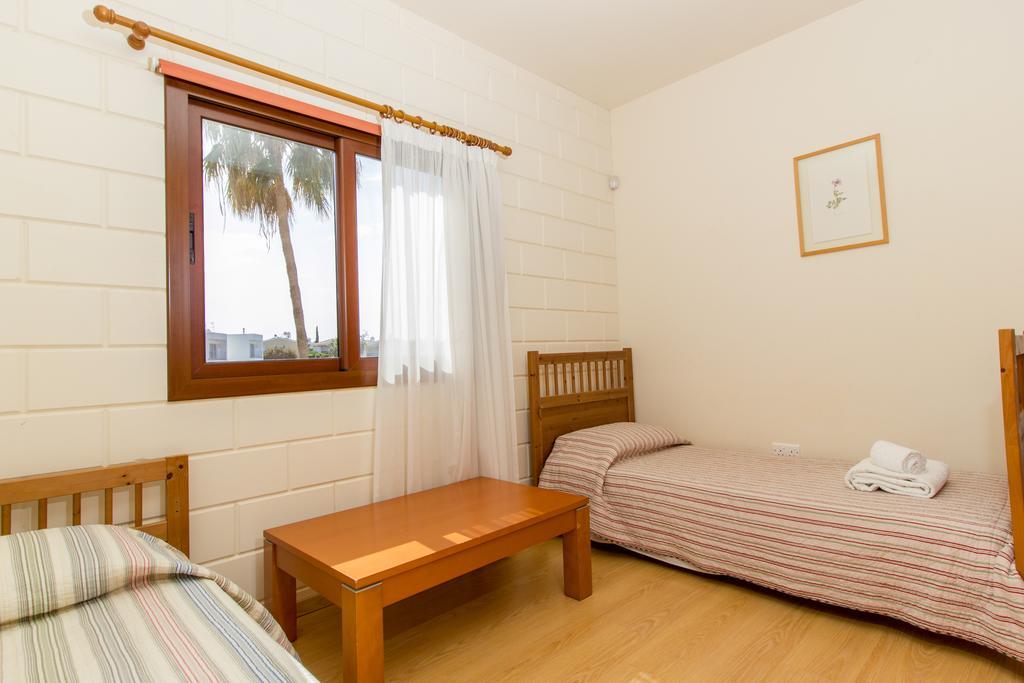 Gold Sand Villa プロタラス エクステリア 写真