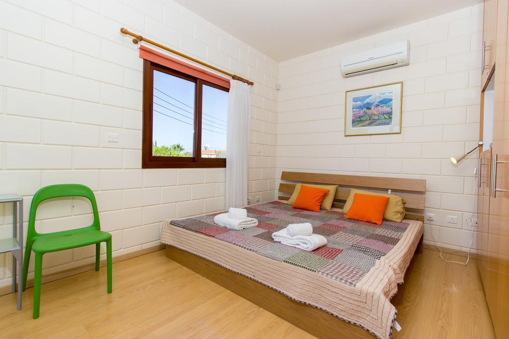 Gold Sand Villa プロタラス エクステリア 写真